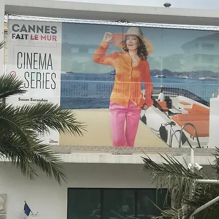 Otel Amiraute