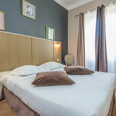 Otel Amiraute 3*