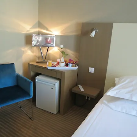 Amiraute Otel